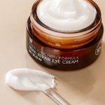 Crema-de-ojos-reparadora-de-caracol-Mizon-25ml